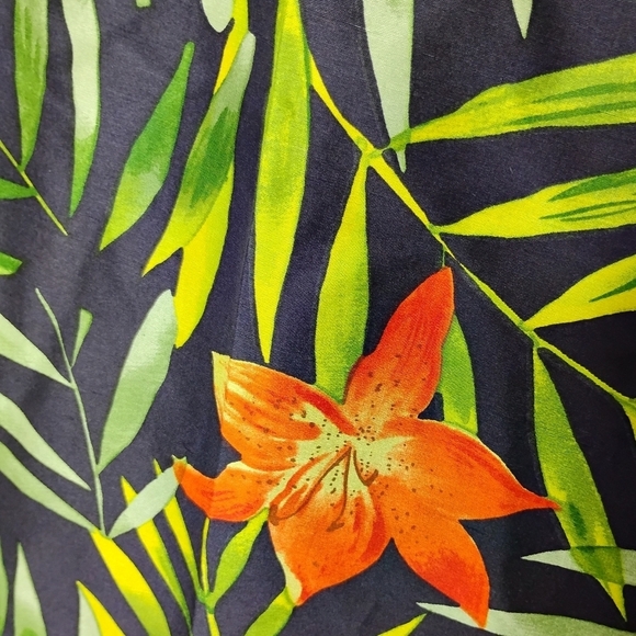 Vintage Silk Club 100% Silk Tropical Print Pants Cropped Resort Cruise Style - Picture 4 of 7